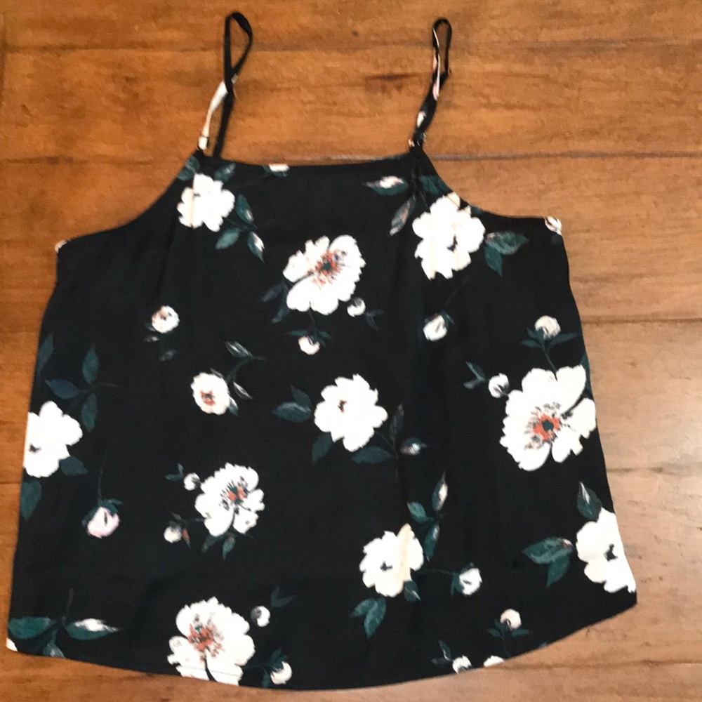 Kendall & Kylie floral tank